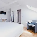 Jaca Hostel